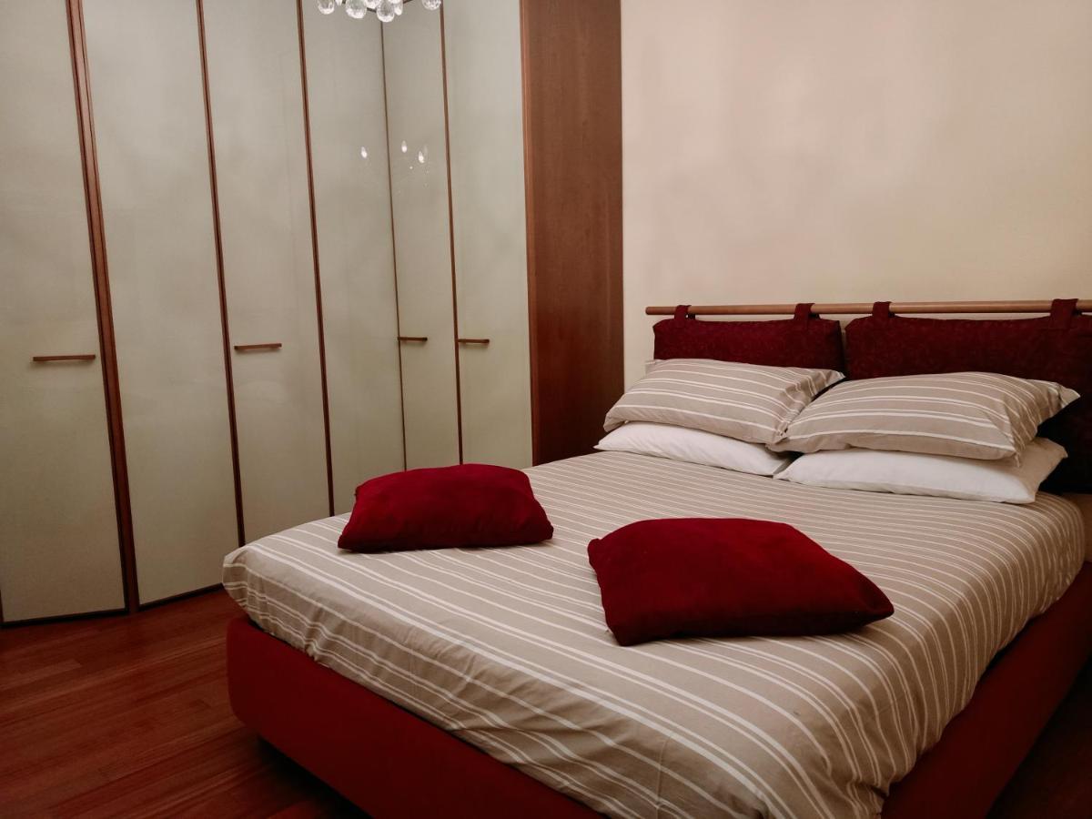 A Casa Di Nina Appartement Aosta Buitenkant foto
