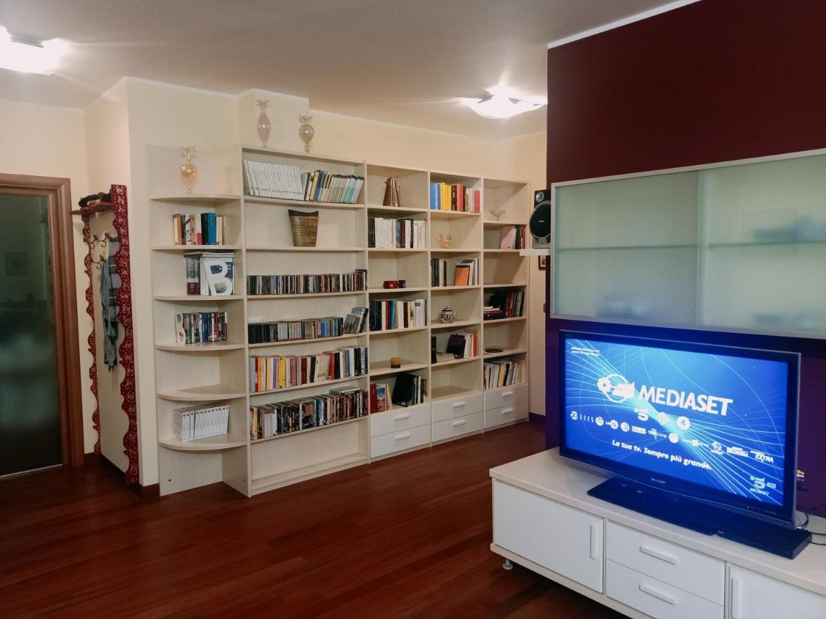 A Casa Di Nina Appartement Aosta Buitenkant foto