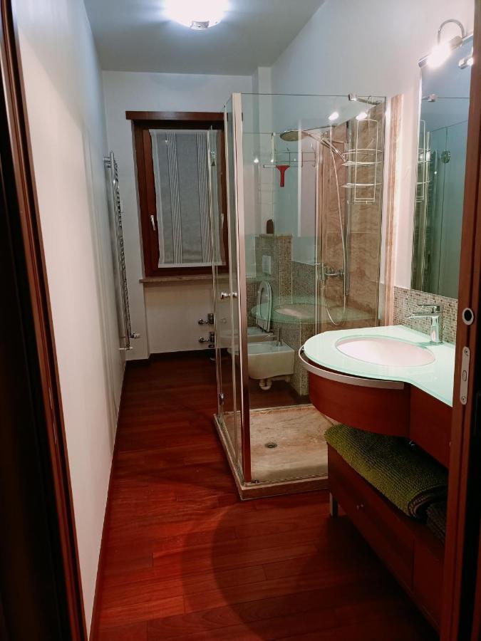 A Casa Di Nina Appartement Aosta Buitenkant foto